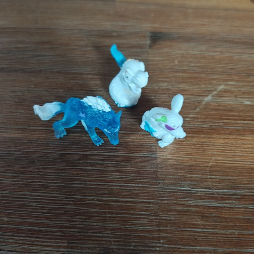 Lot of 3 Zuru Smashers Dino Ice Age Snowflake Snake Winter Wolf White Rat Bundle
